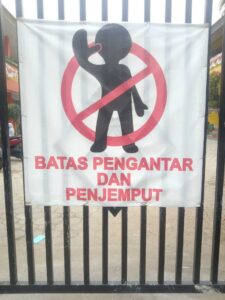 gerbang batas pengantar dan penjmeput batas pengantar penjemput
